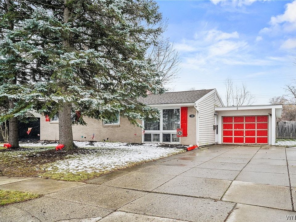 1st image of 120 Burnside Dr