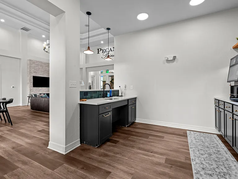 PECAN POINTE — Photo 24
