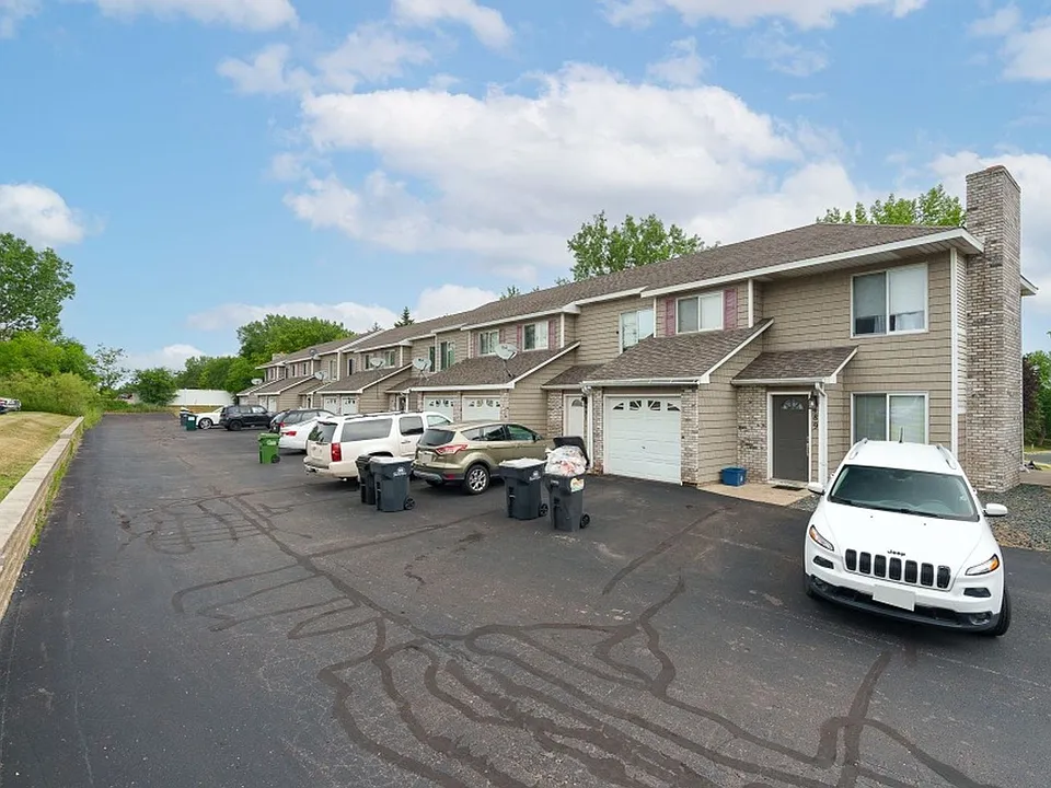 489-503 Harriet Ave