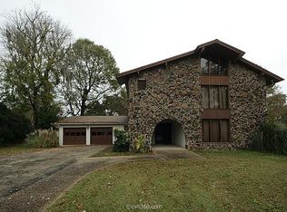 6 Waters Edge Ct, Charleston, SC 29414