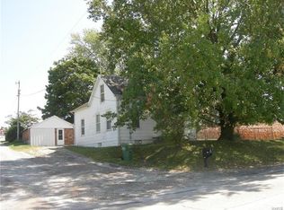 810 Palestine Rd, Chester, IL 62233