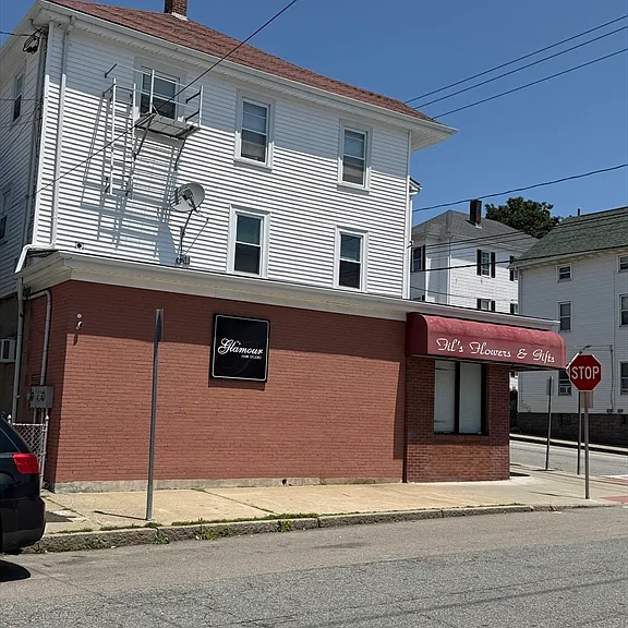 210 Robeson St #2 — Photo 1