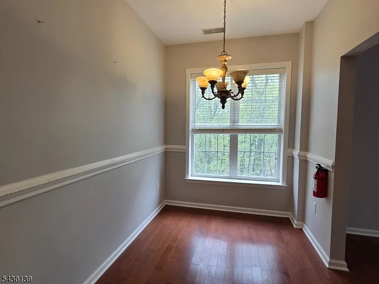 1310 Bush Cir — Photo 24
