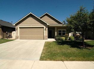 4690 N Amaro Ave, Meridian, ID 83646