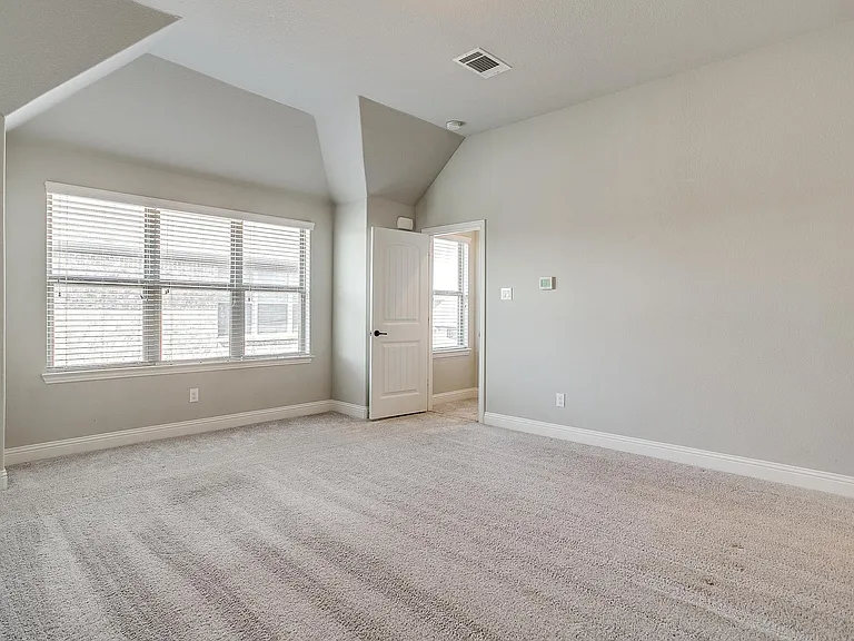 16717 White Rock Blvd — Photo 47
