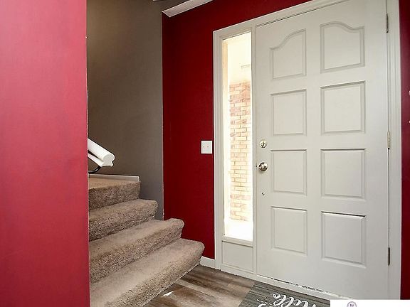 3rd image of 630 N 152nd Cir