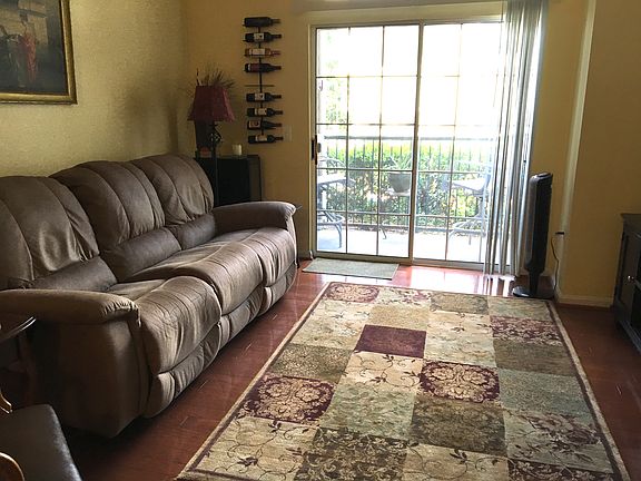 3rd image of 2321 25th St S #2111