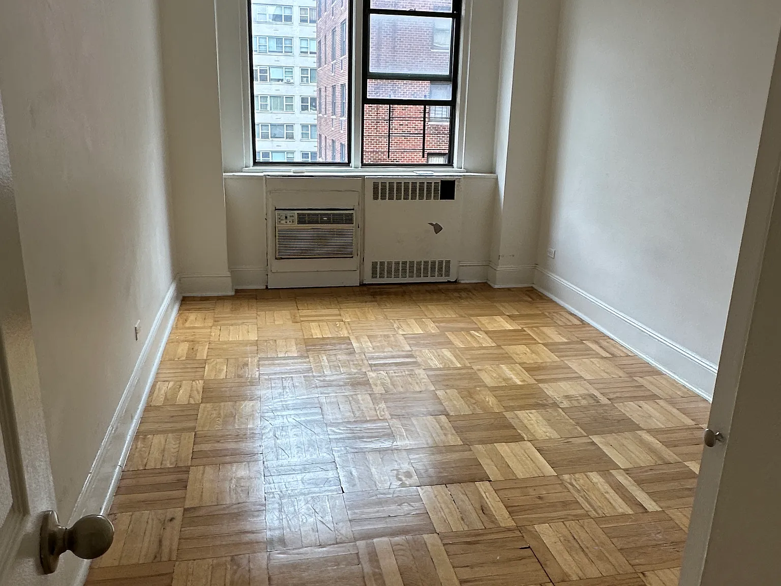 435 East 79th Street — Photo 3