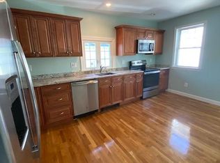 440 Medford St #2, Somerville, MA 02145