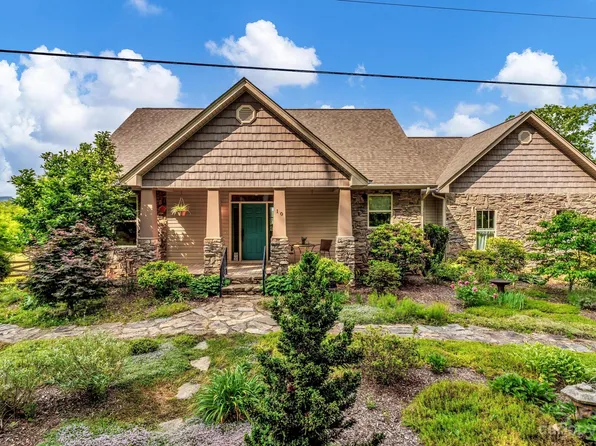 10 Greenridge Rd, Weaverville, NC 28787