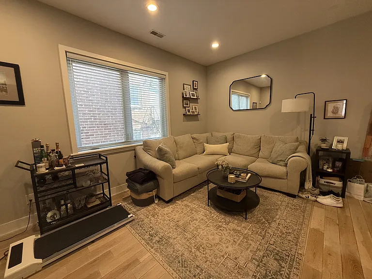 1516 Green St #3 — Photo 7