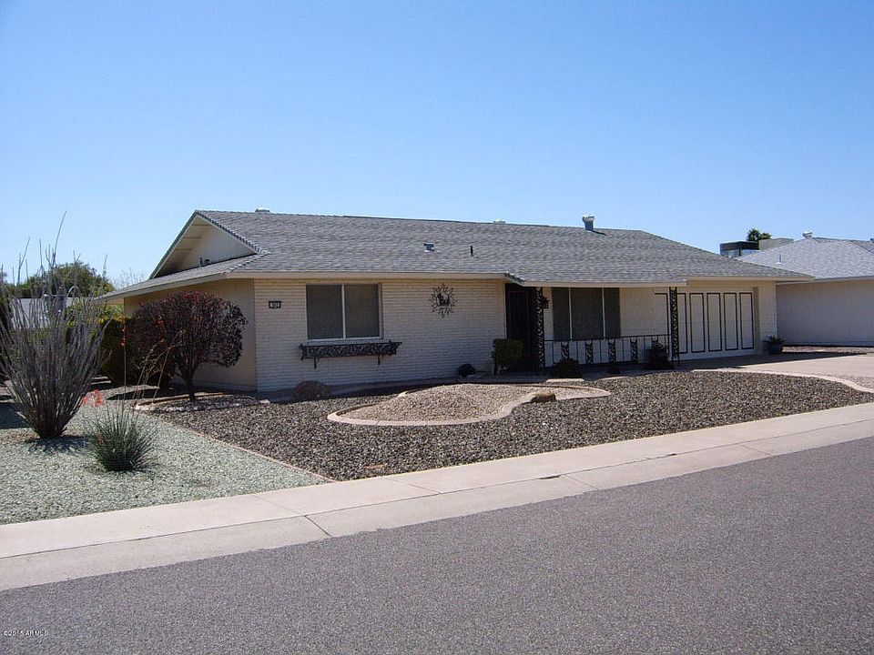1st image of 9623 W Willowbrook Dr
