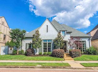 979 Russell Farms Rd, Collierville, TN 38017