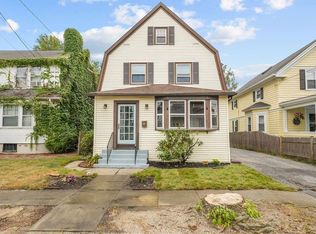 170 Bartlett Ave, Cranston, RI 02905