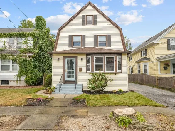 170 Bartlett Ave, Cranston, RI 02905