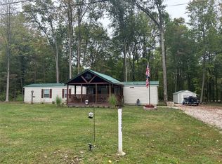 1300 Lakeview Rd, Jamestown, PA 16134