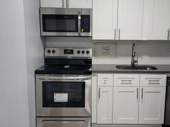 7337 S South Shore Dr APT 509, Chicago, IL 60649