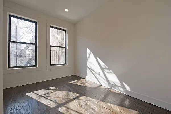 Rented by Keller Williams NYC | media 8