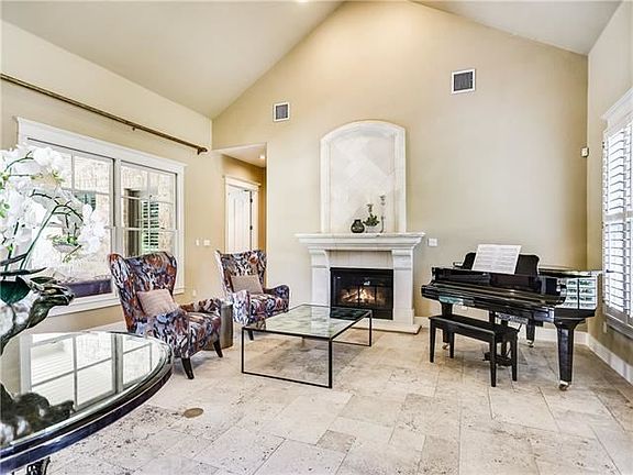 5th image of 4005 Island Knoll Dr