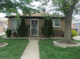 3109 Lee St, Melrose Park, IL 60164