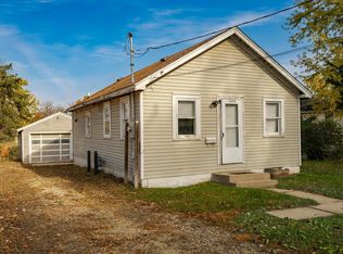 1909 5th St SW, Rochester, MN 55902