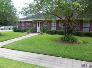 8786 Sharlane Dr, Baton Rouge, LA 70809