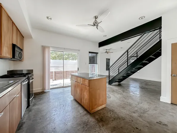 417 S Beacon St, Dallas, TX 75223
