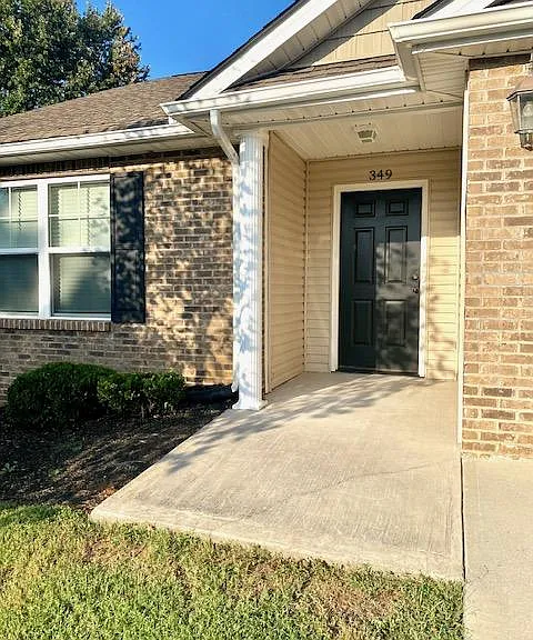 349 Franklin Meadows Way — Photo 2