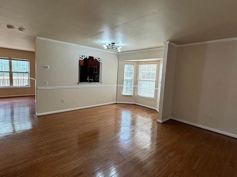 Living/dining