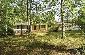 2nd image of 147 Busbin Rd