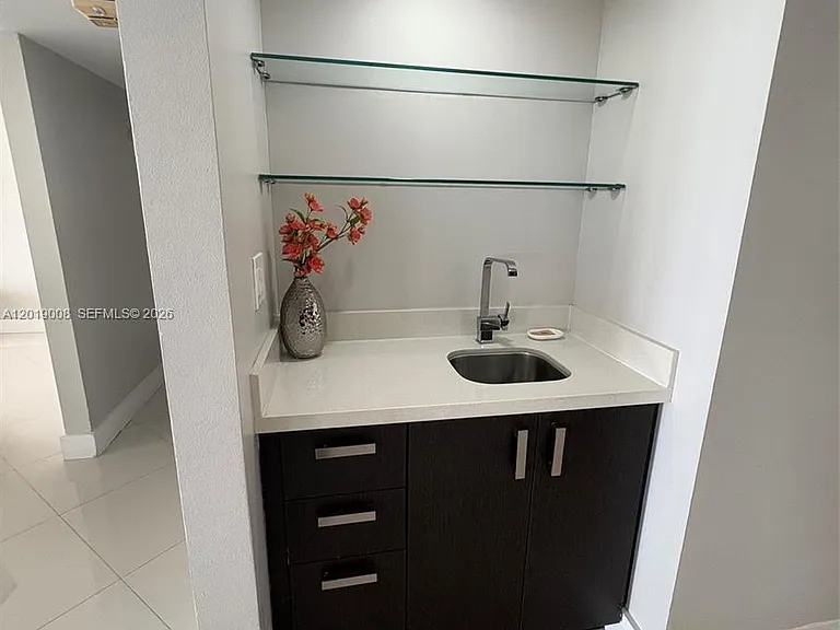 1717 N Bayshore Dr #A-2054 — Photo 5