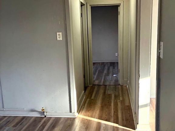 2nd image of 1539 N 32nd St