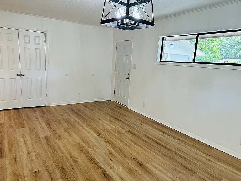 123 Shady Grove Ave — Photo 5