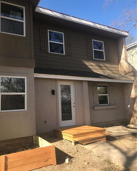1st image of 6401 Chimney Creek Cir #B