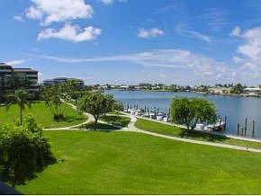 1st image of 651 Seaview Ct APT 305