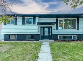 172 W Pinewind Rd NE, Calgary, AB T1Y2G9