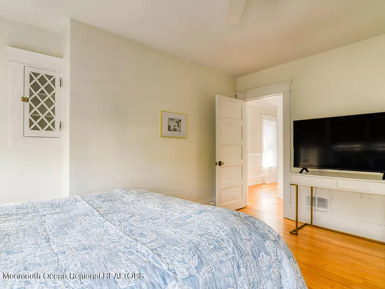 67 Delaware Ave — Photo 21