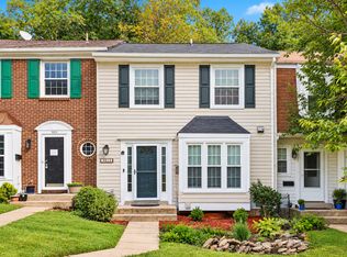 9015 Giltinan Ct, Springfield, VA 22153