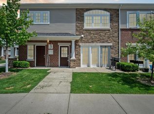 5662 Arbor Chase Dr UNIT 18, Ann Arbor, MI