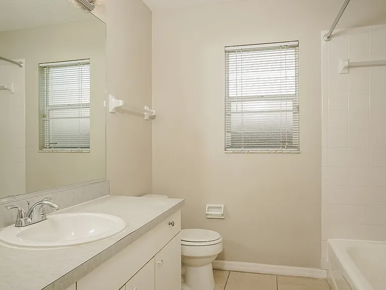 7703 33rd Ln E — Photo 14