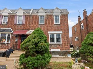 1124 Fanshawe St, Philadelphia, PA 19111