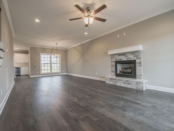 4th image of 1211 Matheus Dr