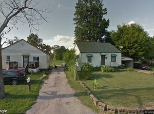 4715 Bunkum Rd, East Saint Louis, IL 62204