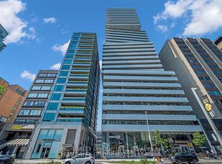 200 Bloor St W Unit 904, Toronto, ON M5S 0B1