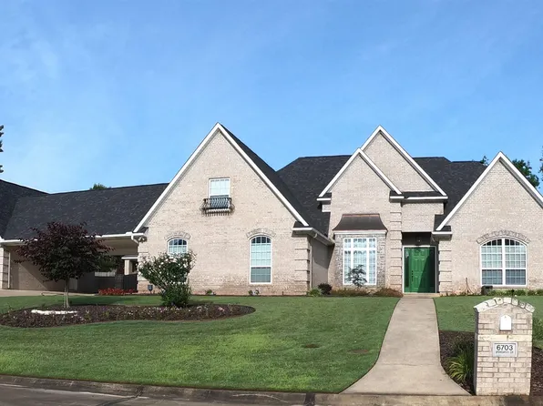 6703 Springwood Cir, Texarkana, TX 75503