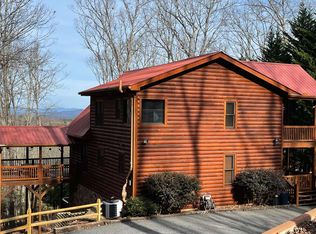 32 Crape Myrtle Ct, Blairsville, GA 30512