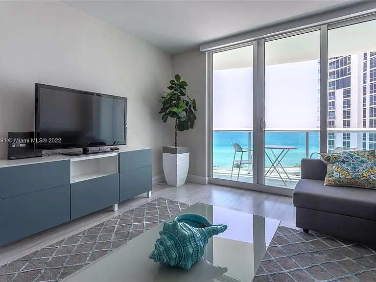 3901 S Ocean Dr #10M — Photo 7