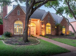4827 Holly Tree Dr, Dallas, TX 75287
