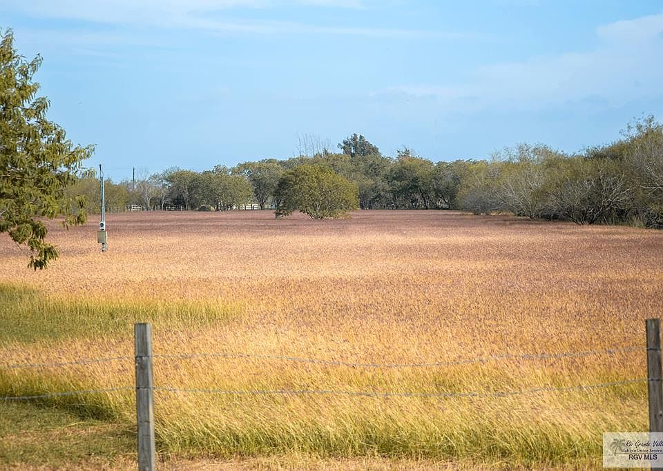 1st image of 0 E Cantu Rd Lot 3