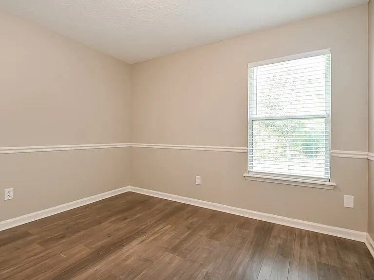 1572 Timber Trace Dr — Photo 13